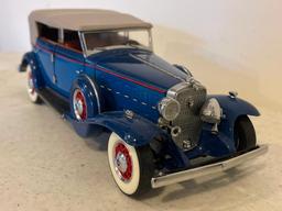 Franklin Mint 1932 Cadillac Die Cast Car