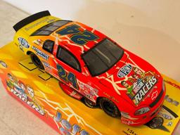 Jeff Gordon #24 2000 Monte Carlo with Box