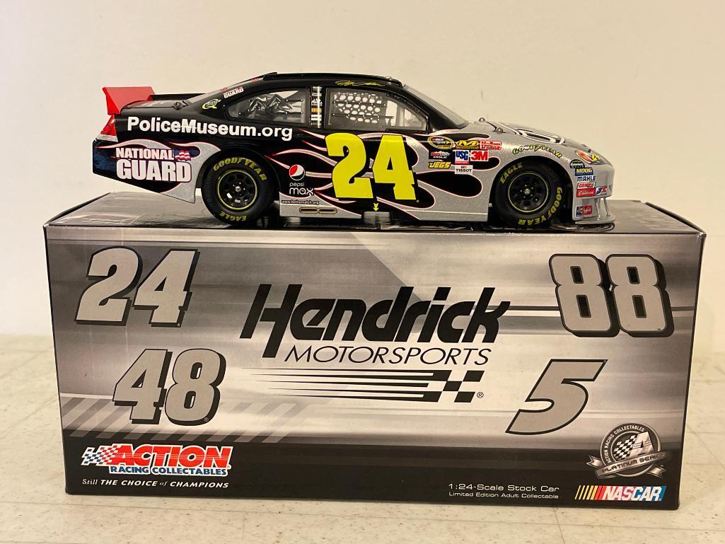 Jeff Gordon #24 2010 Impala with Box