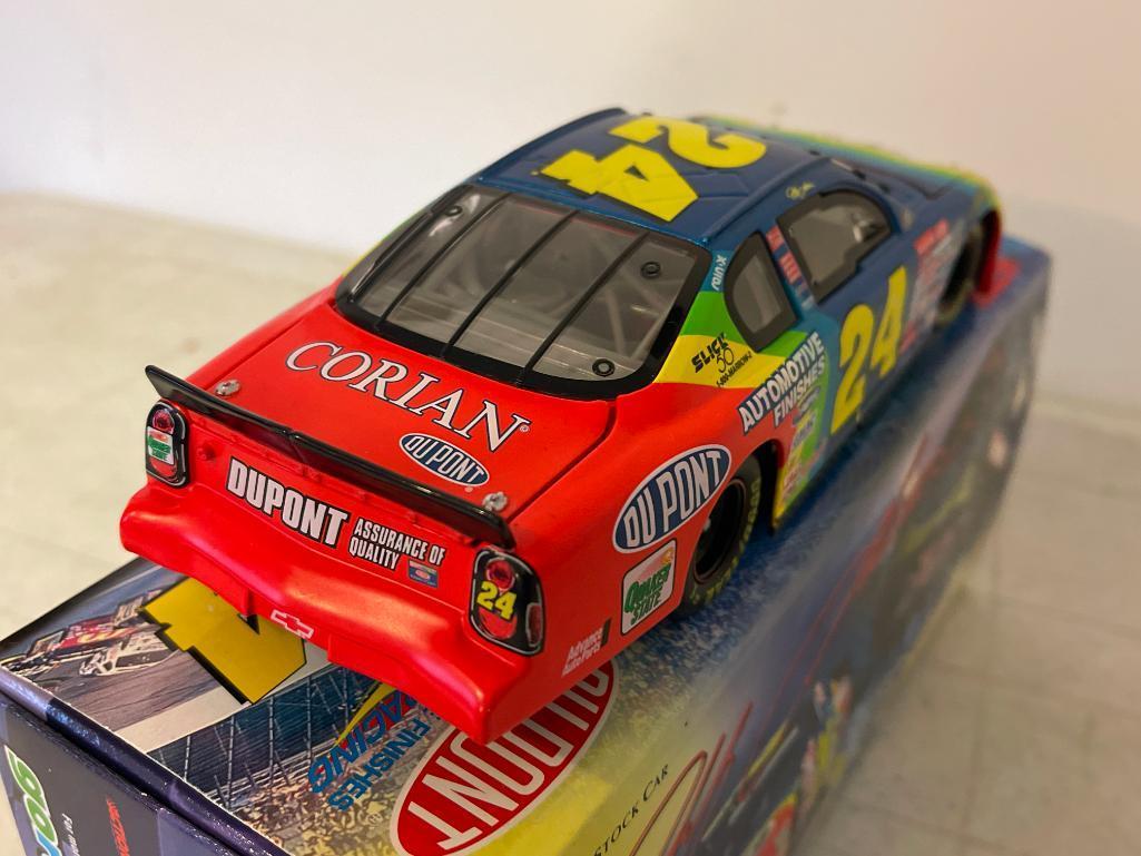 Jeff Gordon #24 2000 Monte Carlo with Box