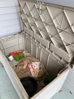 Suncast Plastic Storage Box