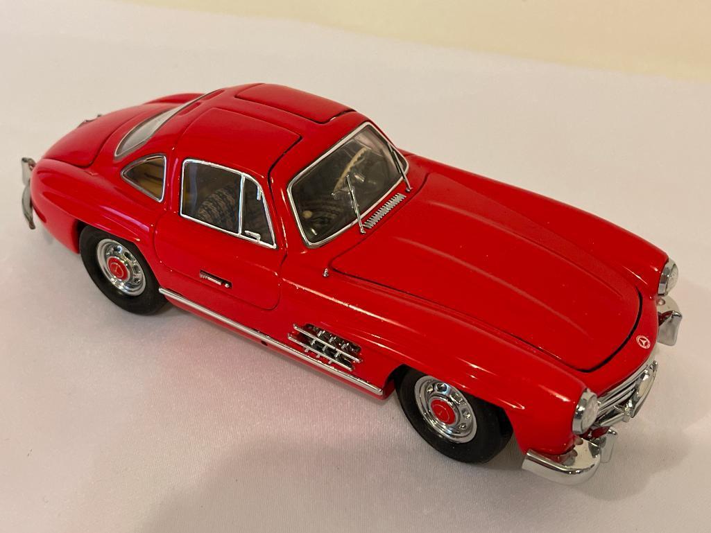 Franklin Mint Mercedes 300SL Coupe Die Cast Car