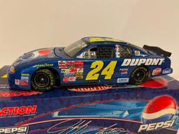 Jeff Gordon #24 2004 Monte Carlo with Box