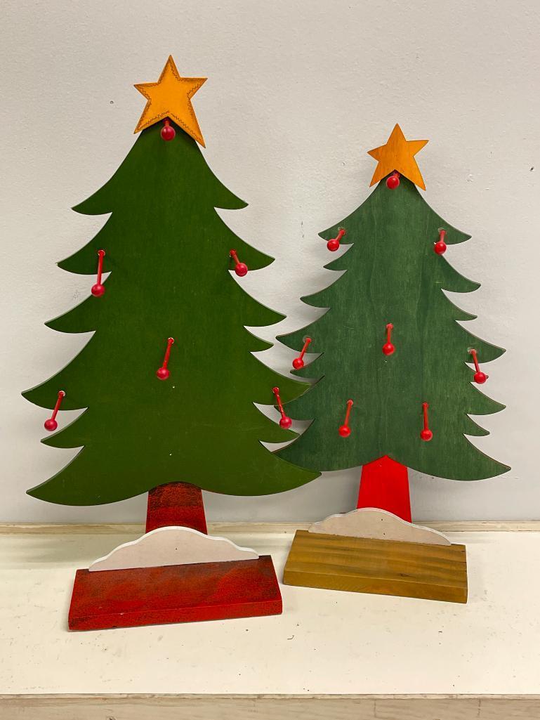 Group of 2 Christmas Tree Displays