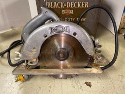 8" Black & Decker Lectro- Saw Model #1H62157 w/Case