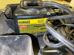 Dewalt 14.4V DW983K Drill w/Charger and Case