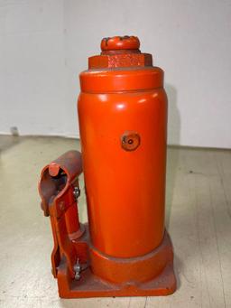 Central Hydraulics 6 Ton Hydraulic Bottle Jack