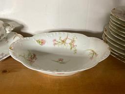 Mixed Lot of Vintage Dishes