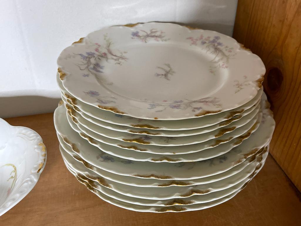 Mixed Lot of Vintage Dishes