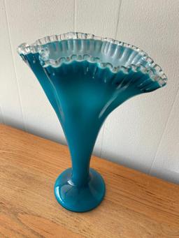 Ruffled Edge Glass Vase