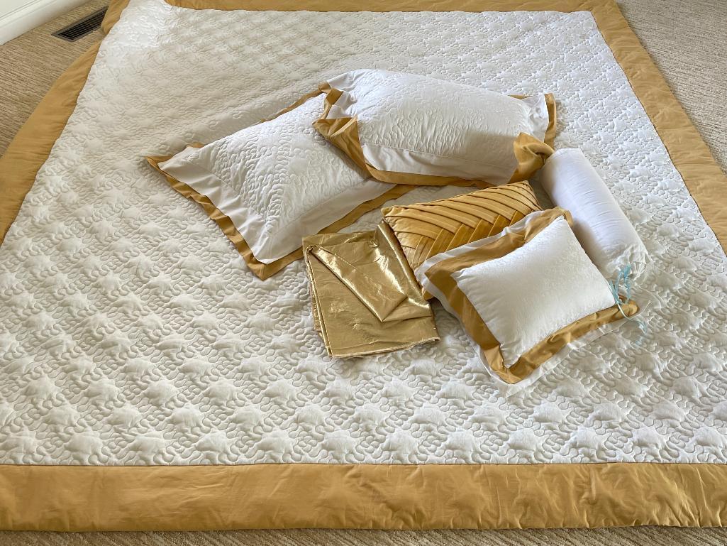 Coordinating Bedding Items