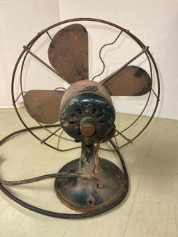 Vintage GE Electric Desk Fan 42 x 542