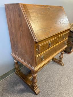 Vintage Ethan Allen Wooden Drop Down Top Desk.