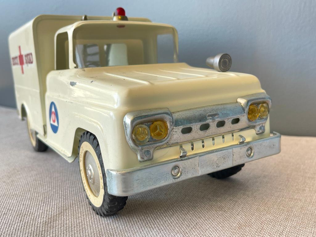 Vintage Tonka Rescue Vehicle