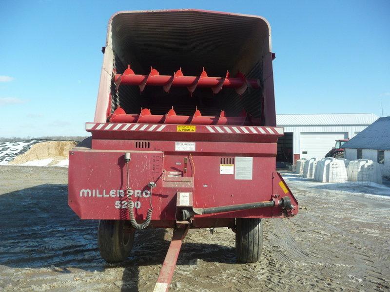 Miller Pro 5200 Chopper Box