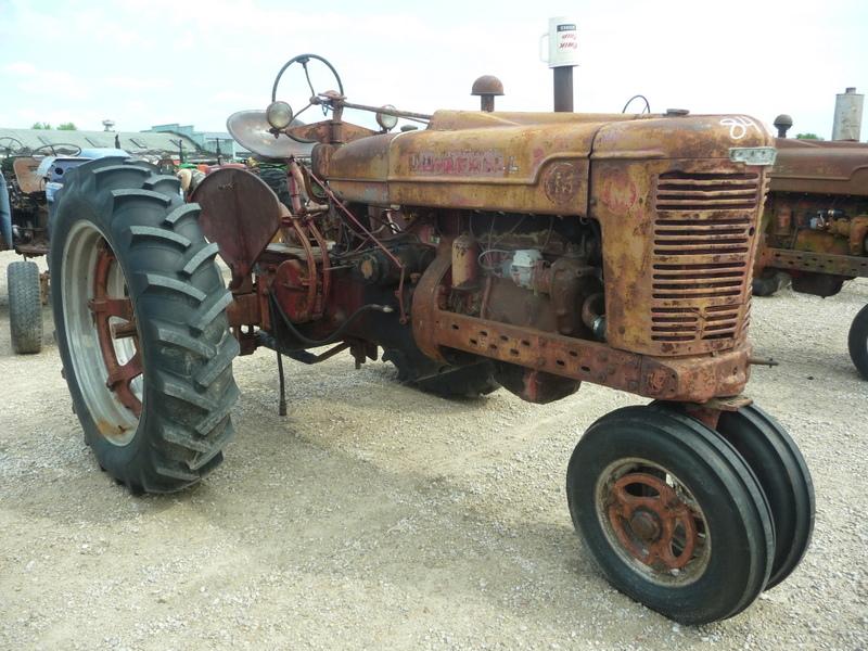 FARMALL M