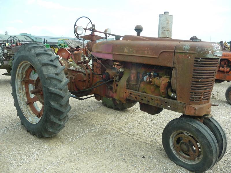 FARMALL M