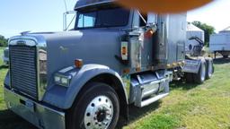 1999 Freightliner FLD 120 Classic Truck