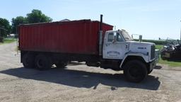 1981 GMC Brigadiere Grain Truck