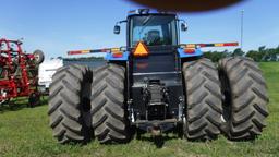 New Holland TJ480 Tractor