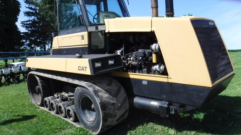 1989 CAT B Model 65VB Tractor