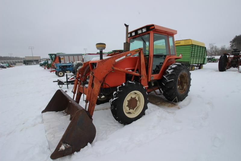 Allis Chalmers 6060 Tractor