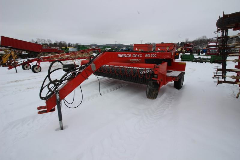 Kuhn Knight MM300 Merger