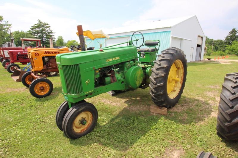 John Deere 70 Tractor