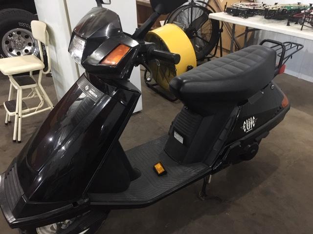 Honda Elite Moped