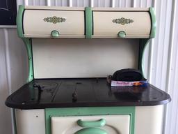 Jungers Model E Cast Iron Cook Stove