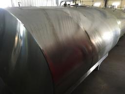 Mueller Hi PerForm 800 gallon stainless steel bulk tank