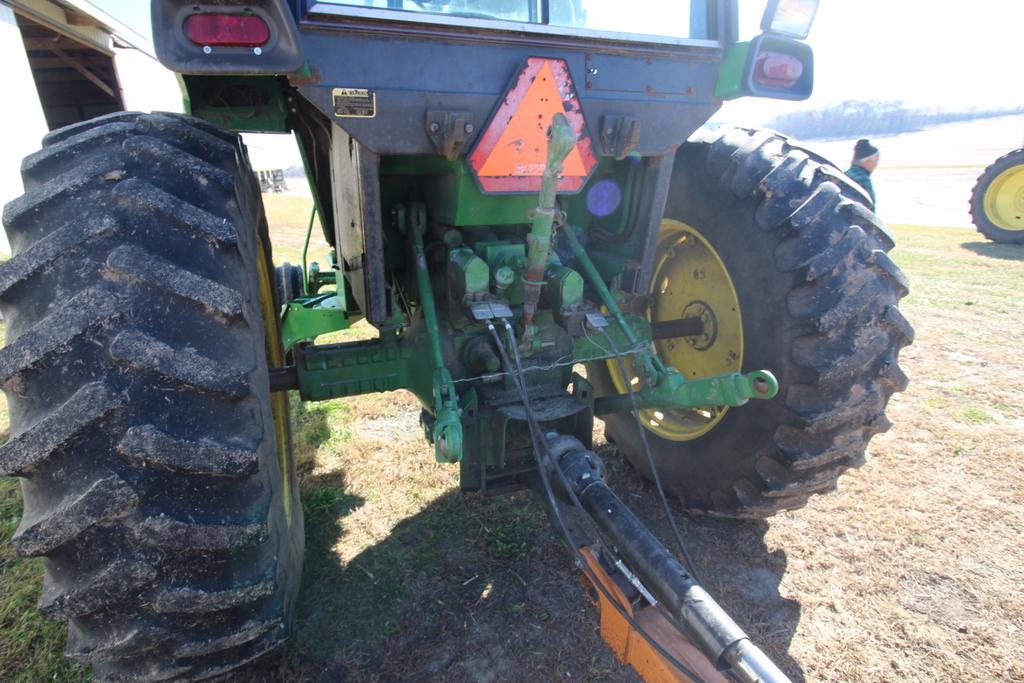 John Deere 4240 Tractor