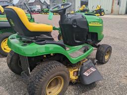 JOHN DEERE L108