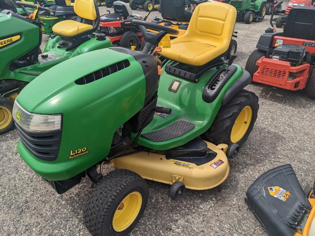 2003 JOHN DEERE L120