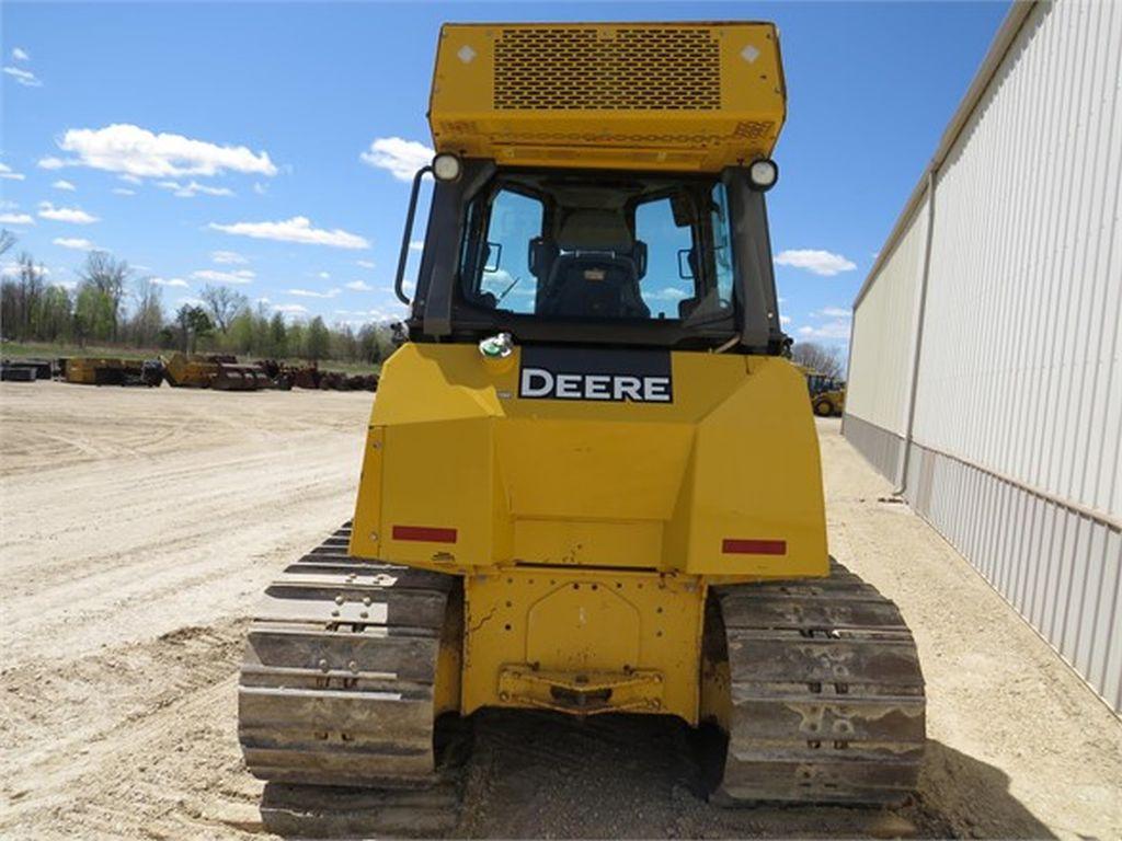 2015 DEERE 650K LGP