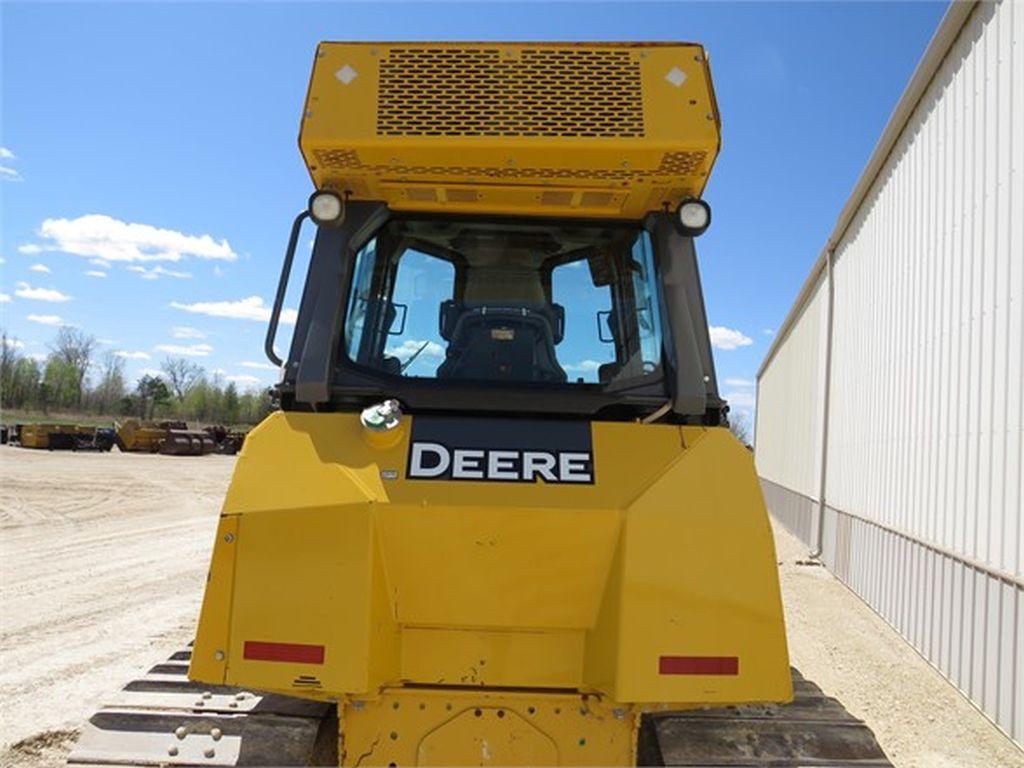 2015 DEERE 650K LGP