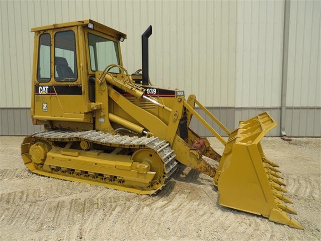 1995 CATERPILLAR 939