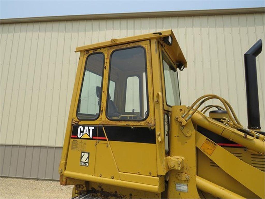 1995 CATERPILLAR 939