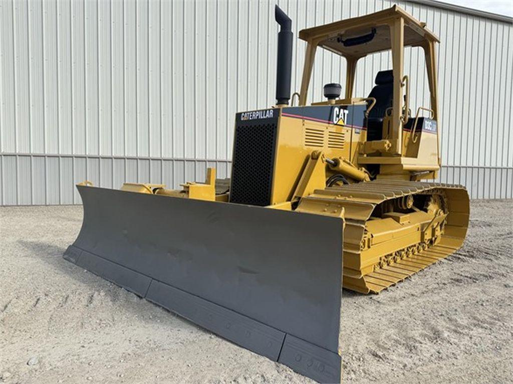 1994 CATERPILLAR D3C LGP III