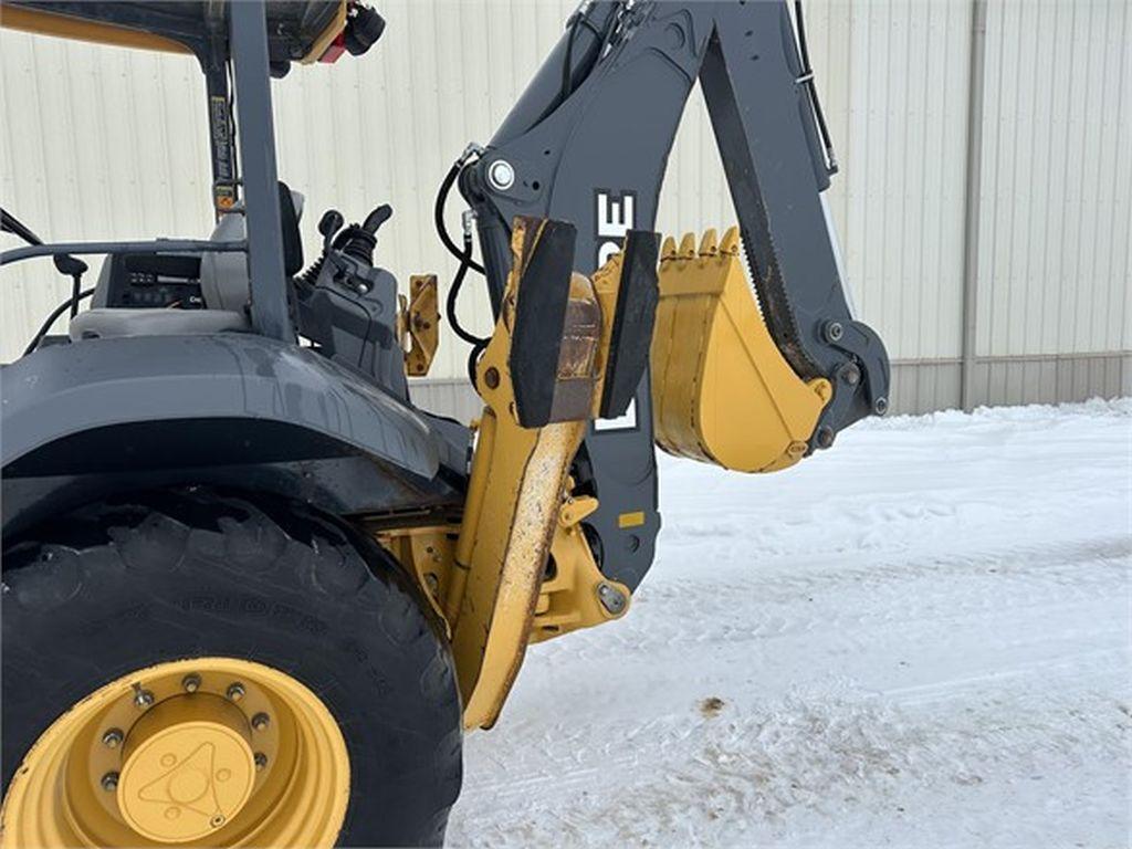 2017 DEERE 310SL