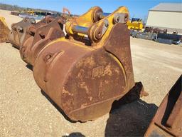 CATERPILLAR 36 inch Excavator Bucket