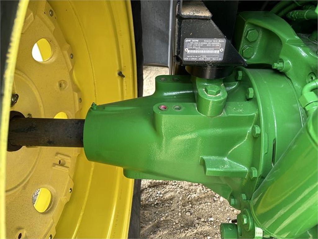 2002 JOHN DEERE 7510