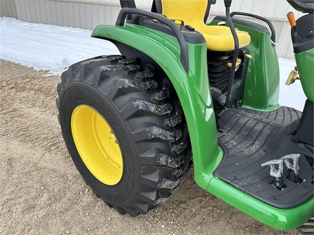 2004 JOHN DEERE 4310