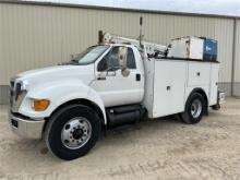 2013 Ford F750 XLT Service Truck