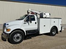 2013 Ford F750 XLT Service Truck