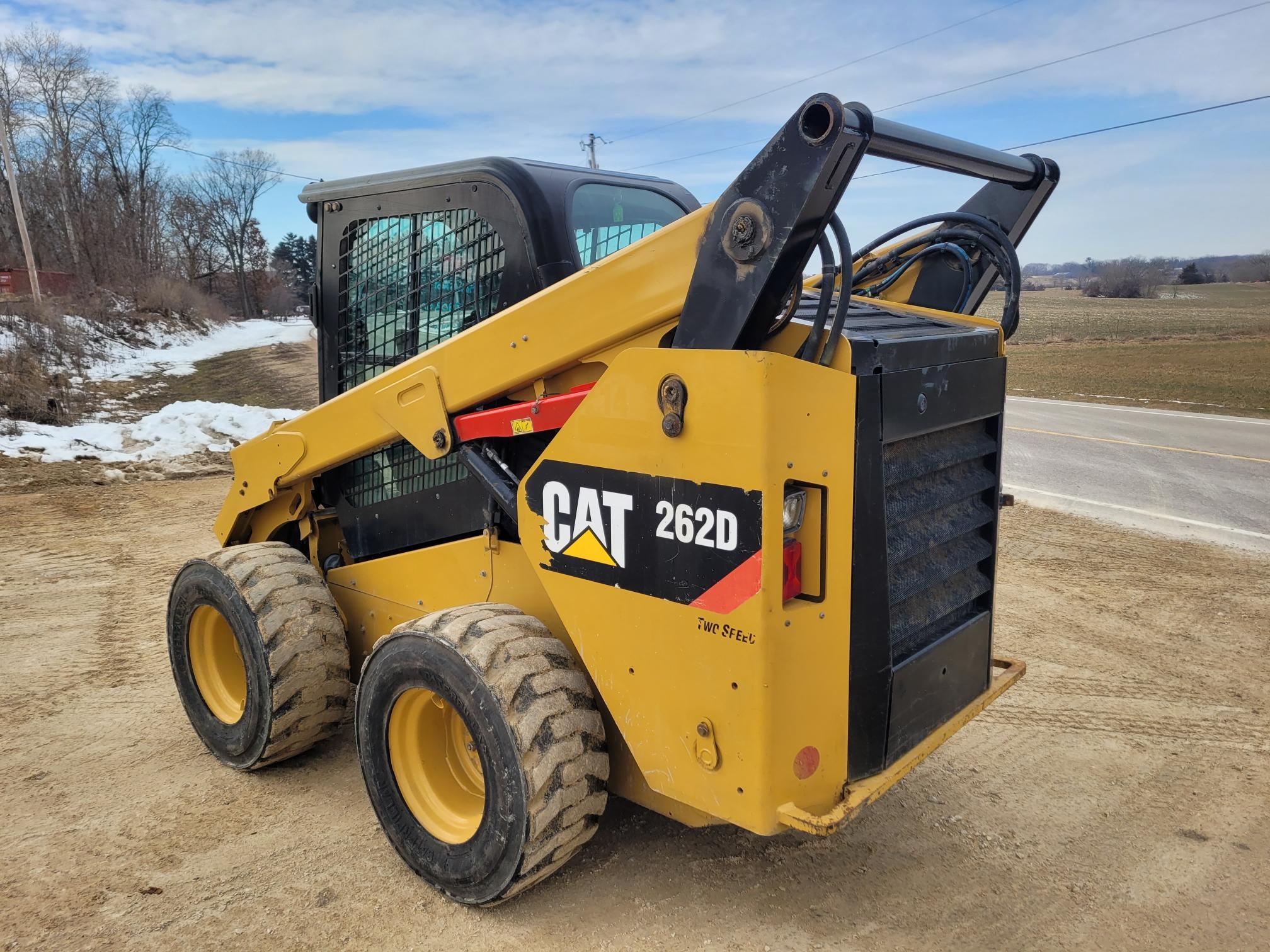 CAT 262D Skid Loader