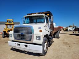 1996 Ford L8000 Truck