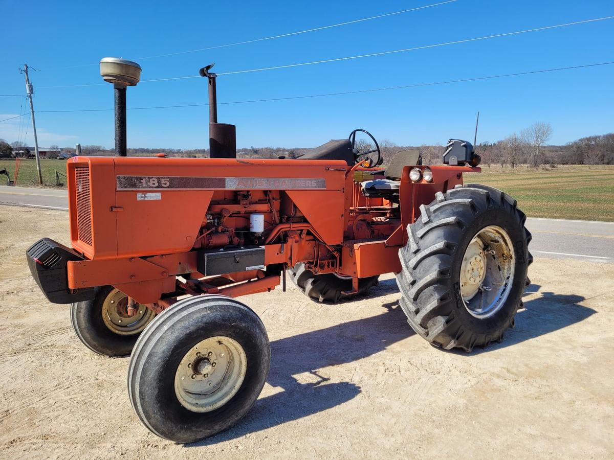 Allis Chalmers 185 Tractor