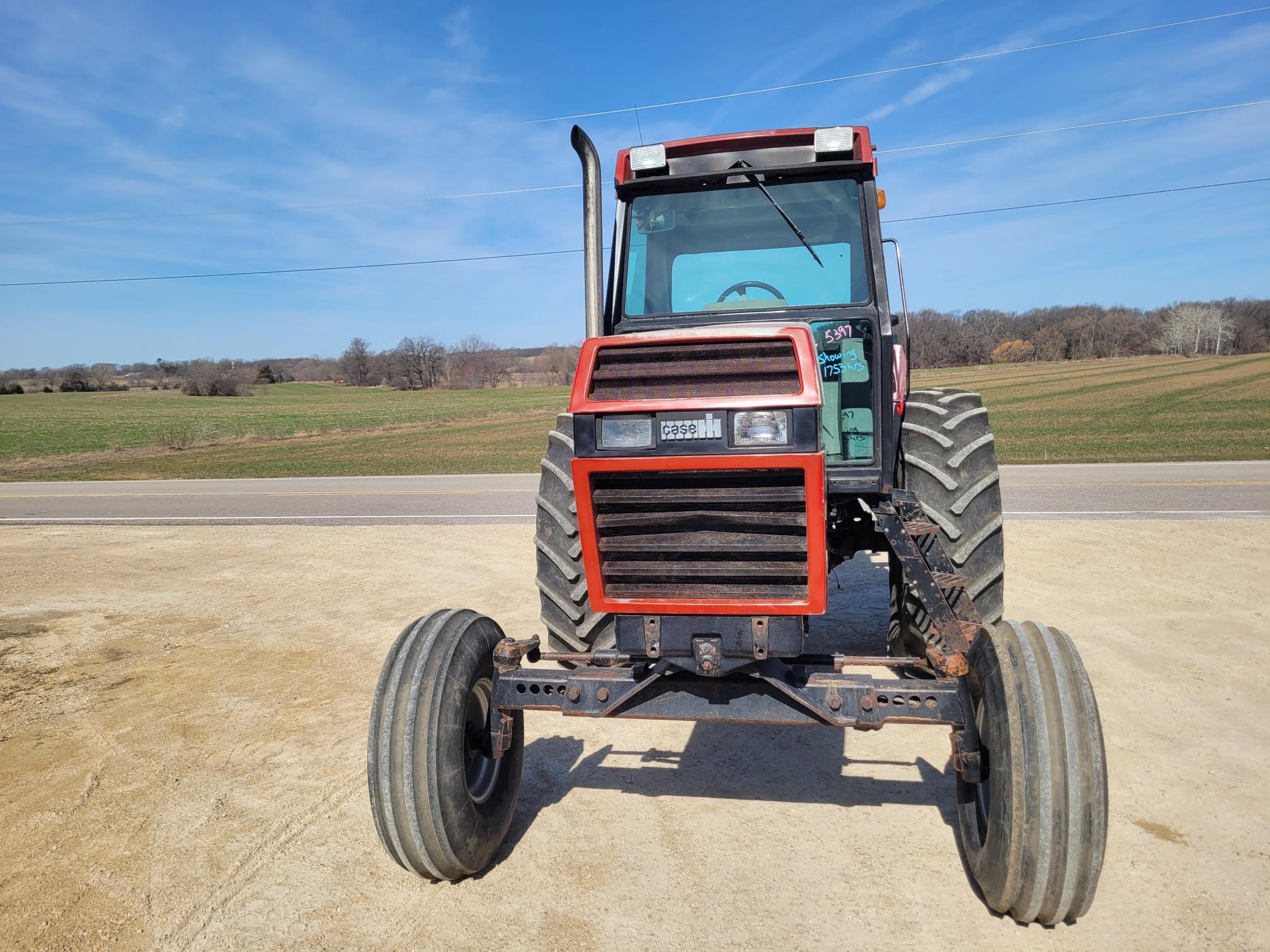 Case IH 1896 Tractor