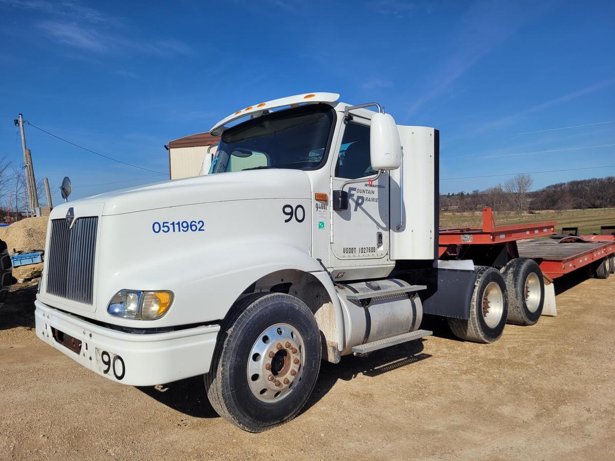 2005 International 9400i 6x4 Semi Tractor